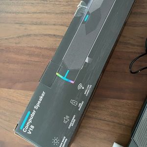 Speaker | Rainbow Wave RGB Lighting, Wireless Connection V18 Brand New In Box